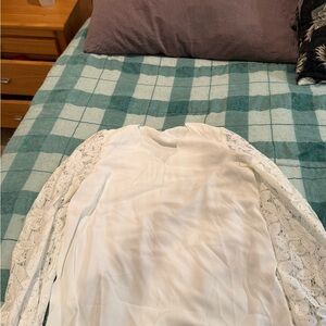 Elegant White Lace Sleeve size large